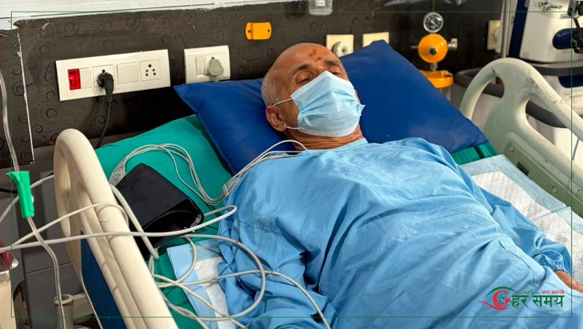 प्रधानमन्त्रीका स्वास्थ्य सल्लाहकार अग्रवालको संयोजकत्वमा तीन सचिव वार्ताका लागि धनगढीमा