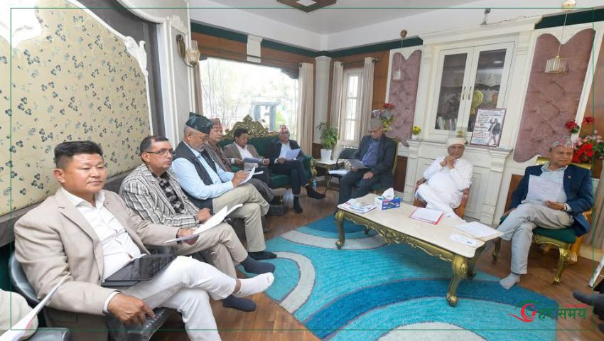 ओली निवासमा बसेको बैठकले टुंग्यायो एमालेका १६ समानुपातिक सांसद [नामसहित]