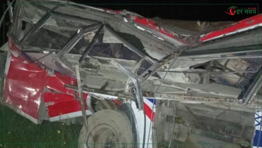 बस दुर्घटनाका मृतकका परिवारलाई प्रदेश सरकारले जनही एक लाख दिने 