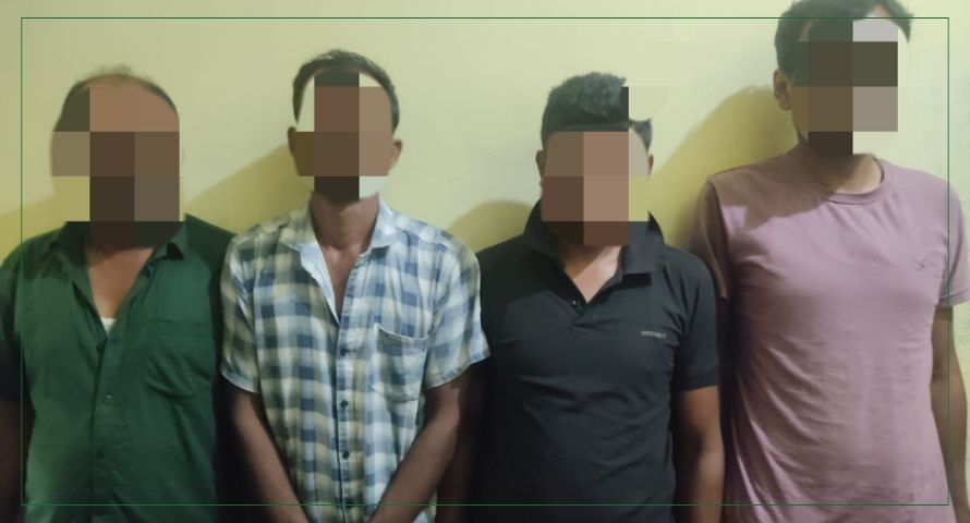 एक किलो अफिमसहित चारजना पक्राउ