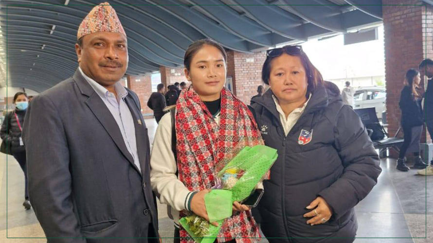 कप्तान एन्जीला फर्किइन् ग्रीस