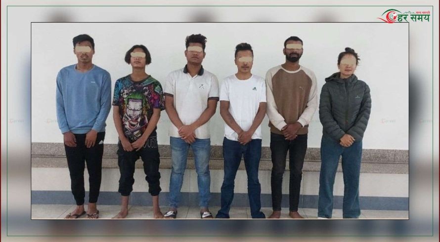 काठमाडौंको तीनकुने क्षेत्रमा आगजनी, तोडफोड गर्ने थप ६ जना पक्राउ 