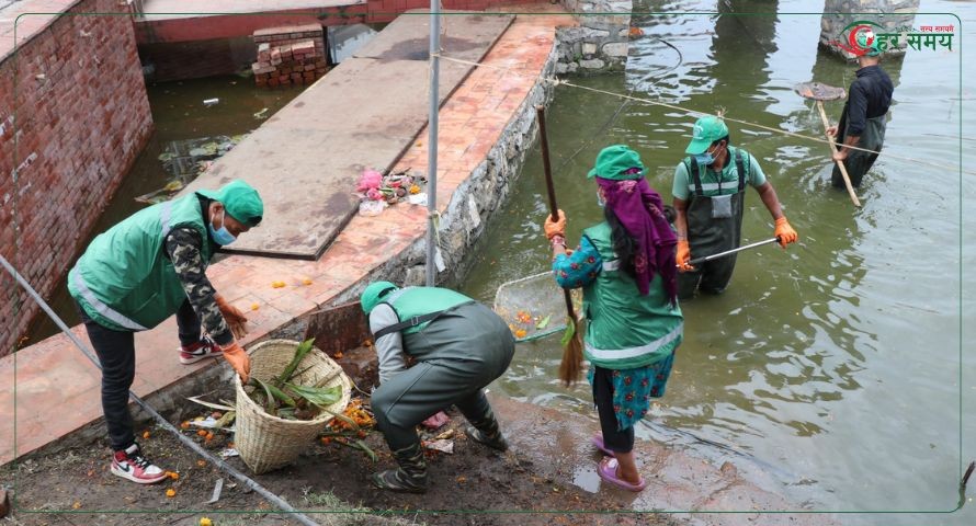छठ पर्वको अवसरमा व्यवस्था गरिएका मुख्य उपासना स्थलमा महानगरको विशेष सरसफाइ