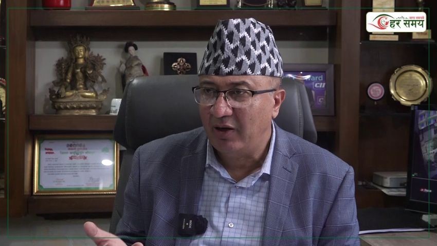 दशैंमा बजार चलायमान, निजी क्षेत्र अझै ‘पर्ख र हेर’कै अवस्थामा छ : हेमराज ढकाल