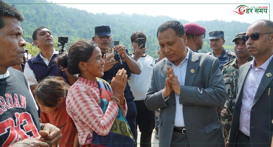 मन्त्री घिसिङलगायतको टोली इलाममा, चाँडो सडक सुचारु गर्न निर्देशन