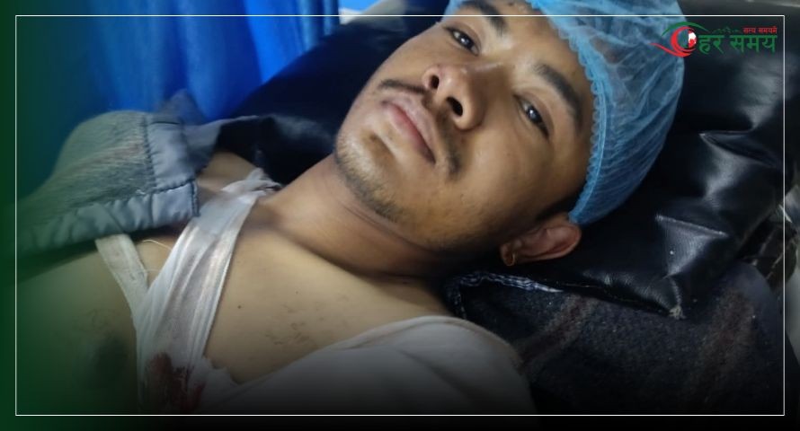 जेनजीको आन्दोलनमा सहभागी सिन्धुपाल्चोकका मदनको पाखुरामा गोली लाग्यो, ट्रमामा सफल शल्यक्रिया 