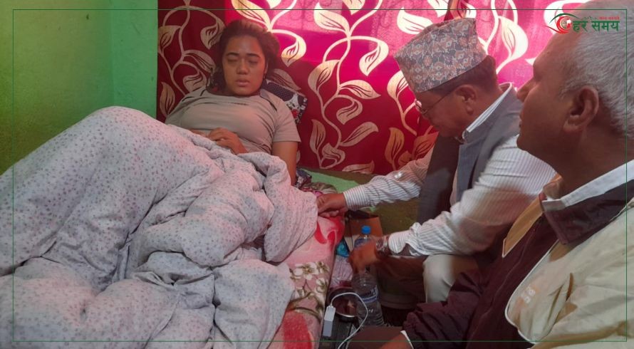 बोनम्यारो पीडित मिनालाई १ लाख ७३ हजार ६५० सहयोग हस्तान्तरण