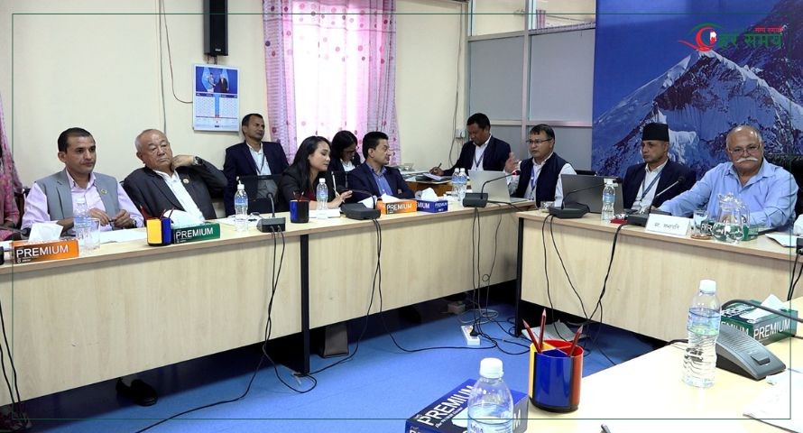 पूर्वाधार विकास समितिको बैठकमा सुनकोशी मरिन डाइभर्सनको कार्य प्रगतीबारे छलफल (भिडियोसहित)