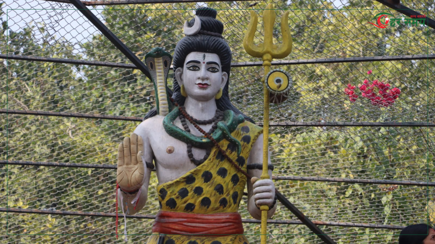 भगवान शिवकाे मुर्ति