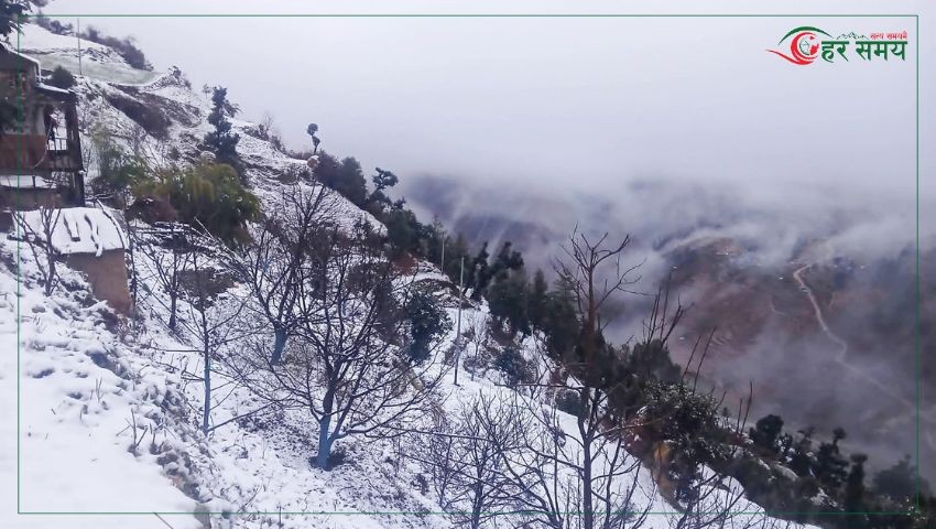 हिमपातले अवरुद्ध बनेका दशरथचन्द र जयपृथ्वी राजमार्ग सञ्चालन