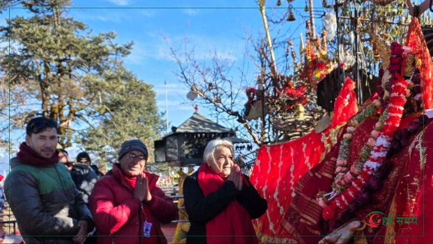 प्रधानमन्त्री  कार्की ताप्लेजुङमा