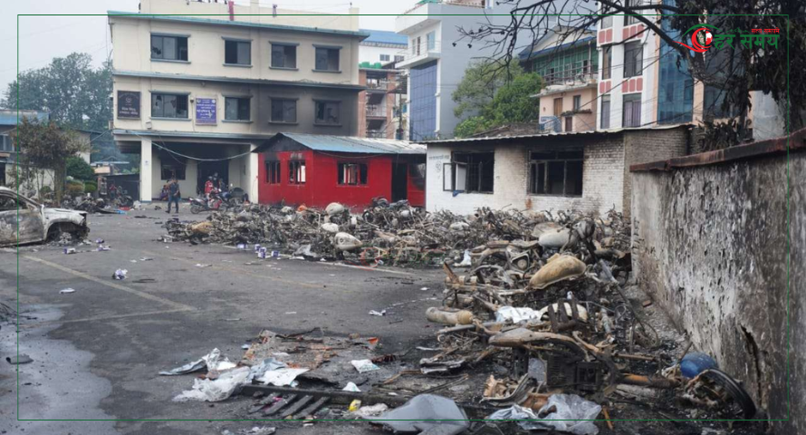 ट्राफिक प्रहरी महाशाखाका सम्पूर्ण सामग्री आन्दोलनकारीबाट चोरी