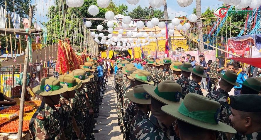 बेलतोडी सम्पन्न, देवी दुर्गा प्रतिमाको आँखा उघारियो