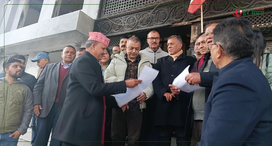 विशेष महाधिवेशन पक्षधरहरूले कार्यवाहक सभापति र महामन्त्रीलाई बुझाए स्मरण पत्र