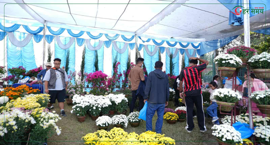पुष्प मेलाको चौथो दिन : ३४ हजारले अवलोकन गर्दा एक करोड तीन लाखको कारोबार