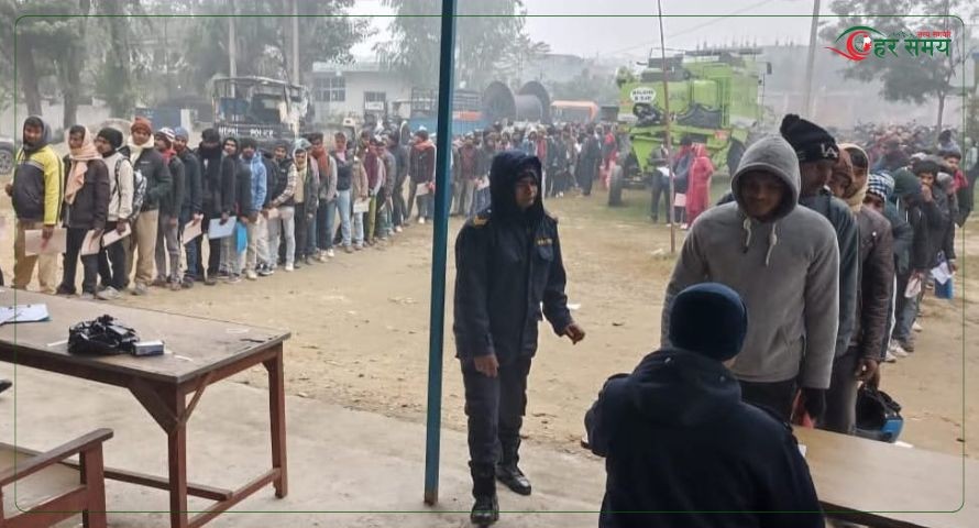 बारामा निर्वाचन प्रहरीको उत्साह :आवेदन दिनेहरूको घुइँचो