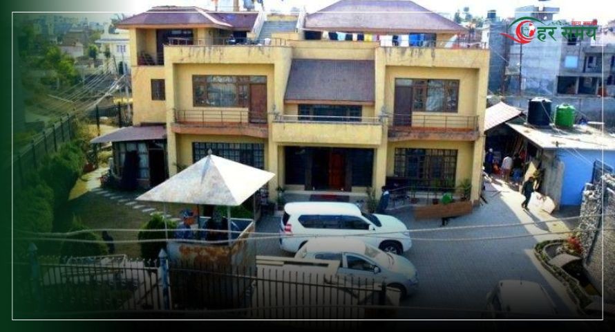प्रचण्ड निवासमा प्रदर्शनकारीद्धारा आगजनी
