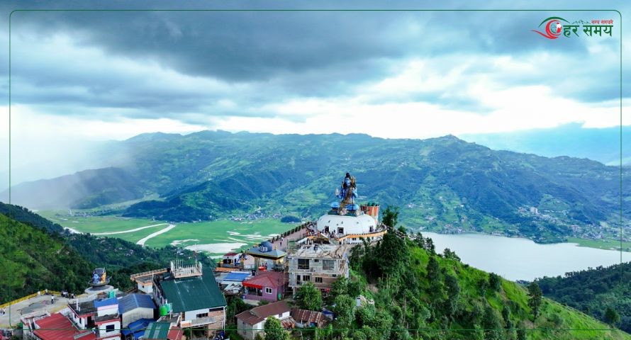 मंसिर ९ : ड्रोनबाट देखिएको पुम्दिकोटको मनमोहक दृश्य