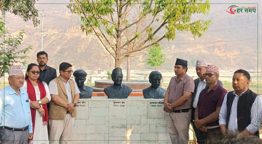 पुष्पलालको जन्म जिल्लमा मनाइयो कम्युनिष्ट पार्टीको स्थापना दिवस (भिडियाे सहित)