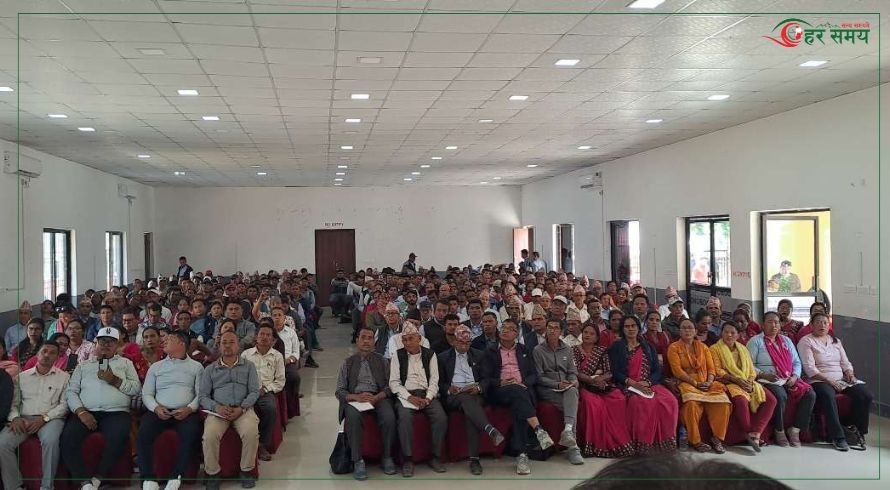 जनप्रतिनिधि, शिक्षक, कर्मचारीलगायतका छोराछोरीलाई सामूदायिक विद्यालयमा नै पढाउनुपर्ने