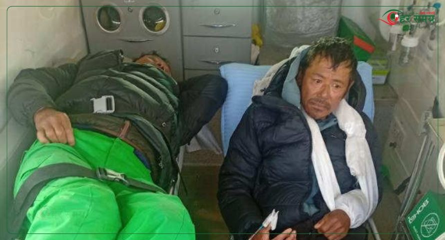 रोल्वालिङ हिमपहिरो: पाँच जनाको उद्धार, सात अझै बेपत्ता