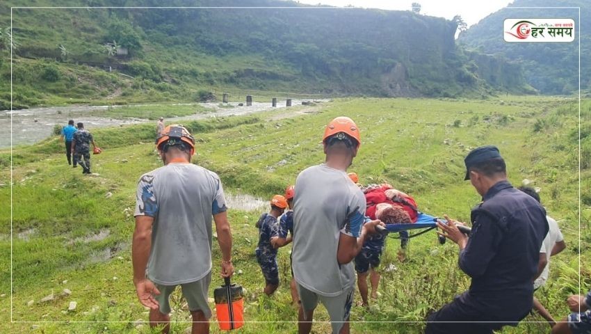 याम्दी खोलाको खोचबाट घाइते महिलाको उद्धार