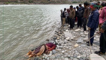 मुगु कर्णाली नदीमा महिला मृत फेला
