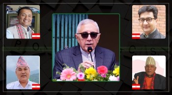 जम्बो टोली बोकेर नवलपुर जाँदै शेखर कोइराला