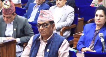 प्रदेश सभामा एमाले नेता थपलिया निदाएको तस्बिर भाइरल