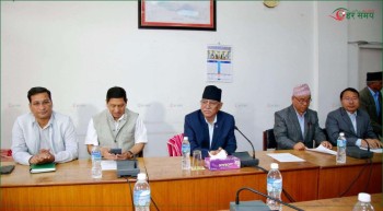 तराई मधेस झरेको माओवादी अब पहाड उक्लने
