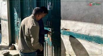 प्रत्येक उडानमा बिरामीलाई दुई टिकट अनिवार्य भएपछि ताला खुल्यो