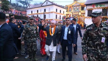 राष्ट्रपति पौडेलले गरे पशुपतिनाथमा पूजाआराधना