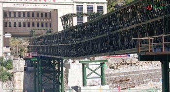 रसुवाको  नेपाल–चीन जोड्ने मितेरी पुल एक महिनामा बन्ने