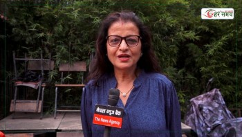 घटेको छैन गायिका यशोदाप्रति क्रेज, ‘दिन ढल्यो अँधेरी रातमा’ गीतले गुन्जिन्छ स्टेज [भिडियोसहित]