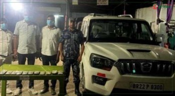 श्रोत नखुलेको रकम सहित तीन भारतीय नागरिक पक्राउ