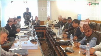 शिक्षक र सरकारबीच वार्ता जारी