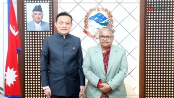 प्रधानमन्त्री कार्की र चिनियाँ राजदूतबीच शिष्टाचार भेट