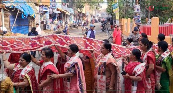 जानकी मन्दिरमा १११ मिटरको चुनरी माता सीतालाई अर्पण