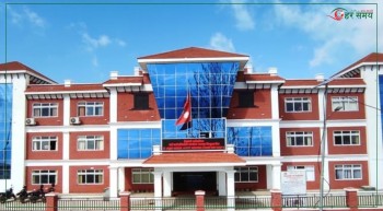 सरकारी कर्मचारीमाथि रक्सी खाएर ज्यान मार्ने धम्की, कामकाज ठप्प पार्ने कर्मचारीहरूको चेतावनी
