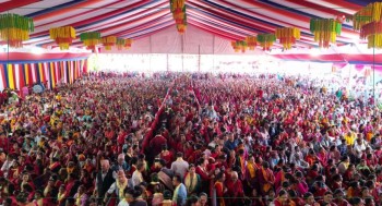 राधिका दासीको प्रवचन सुन्न कोटीहोममा भक्तजनको ओइरो