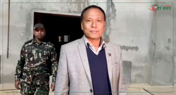 मन्त्री कुलमान घिसिङले गरे निर्माणाधीन संसद भवनको आकस्मिक निरीक्षण