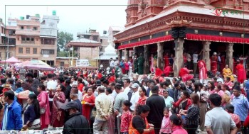 १० वर्षपछि कुमारी माजुलाई बस्त्र, आभूषण तथा गरगहना चढाइयो 