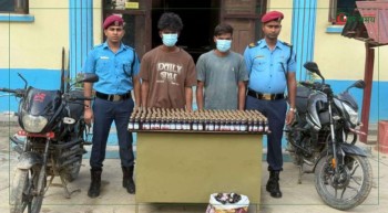 लागू औषध सहित दुई युवक पक्राउ