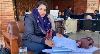 यी महिला निर्वाचन अधिकृतः जसले हाक्दैछन् २१ फागुनको निर्वाचन