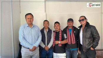 एमाले परित्याग गरी सुनकोशीका दुई नेता कांग्रेसमा प्रवेश