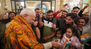 अर्जेन्टिना पुगे नरेन्द्र मोदी, स्वागतमा उत्साहित देखिए भारतीय
