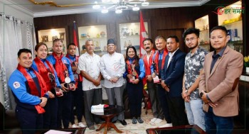 अध्यक्ष दाहालद्वारा दक्षिण एशीयाली शारीरिक सुगठन प्रतियोगिता विजेता खेलाडीहरूलाई बधाई