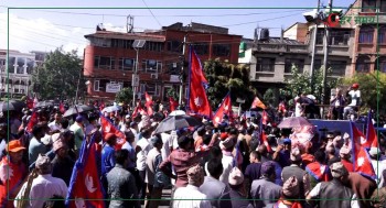 राजावादीहरुको आन्दोलन जारी, सवारी आवागमन प्रभावित 