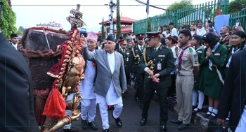 राष्ट्रपति पौडेलद्वारा रातो मच्छिन्द्रनाथको भोटो जात्रा अवलोकन (भिडियोसहित)