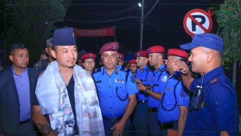 मध्यरातमा चितवन पुगे गृहमन्त्री गुरुङ